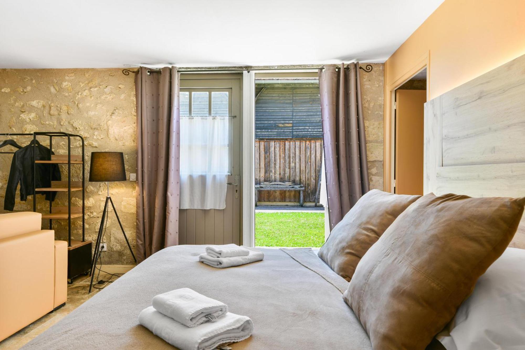 Logis L'Auberge De Larressingle Dış mekan fotoğraf