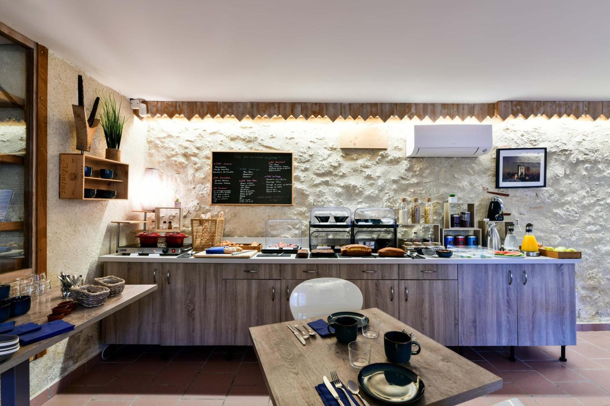 Logis L'Auberge De Larressingle Dış mekan fotoğraf